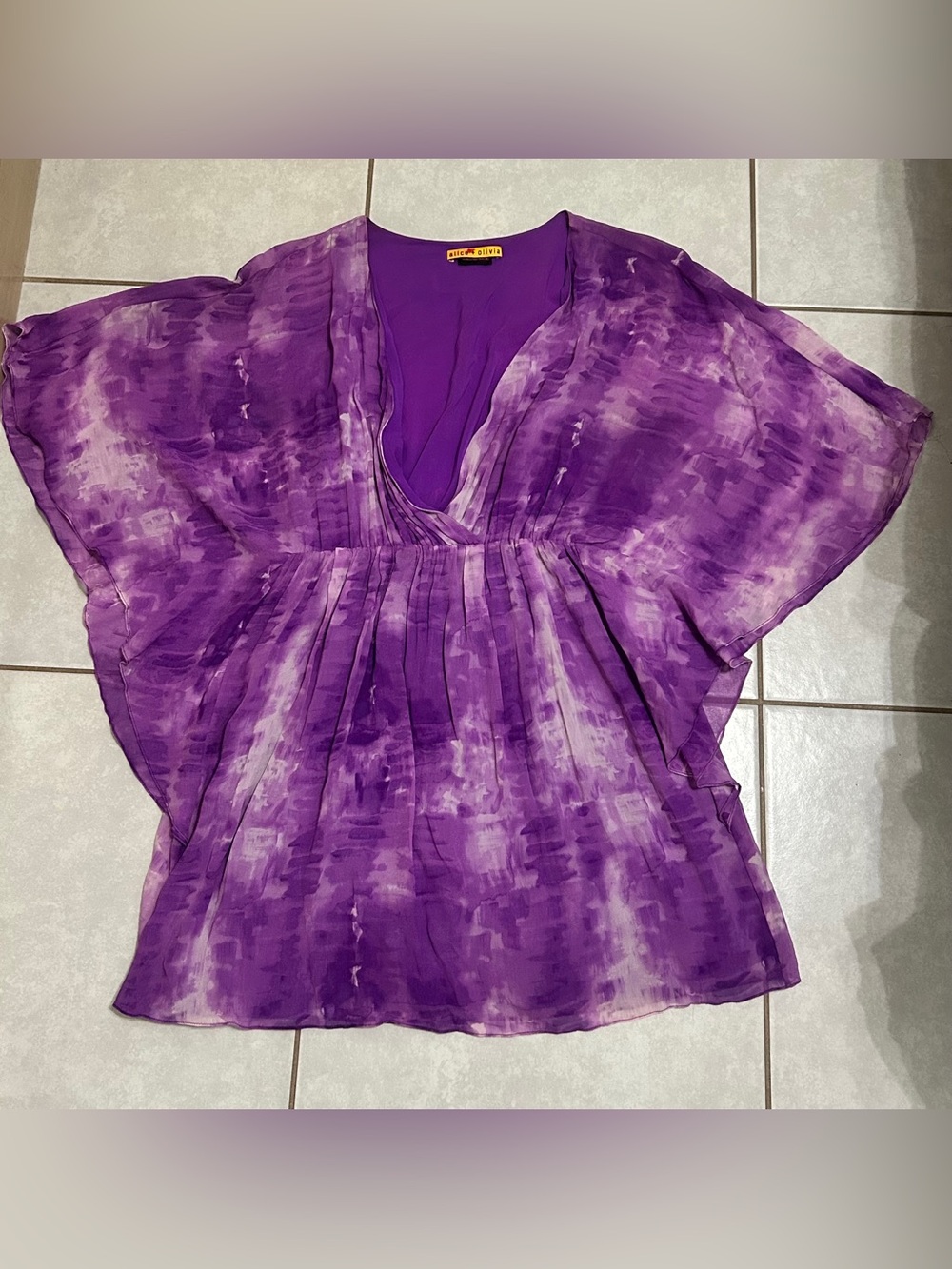 Alice + Olivia purple tie-dye kimono